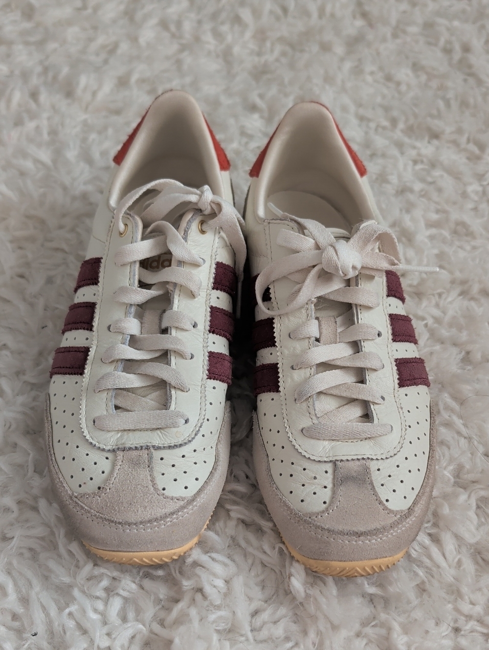 Adidas Japan Women's Off-White Sneakers with Burgundy Stripes - Picture 2 of 8